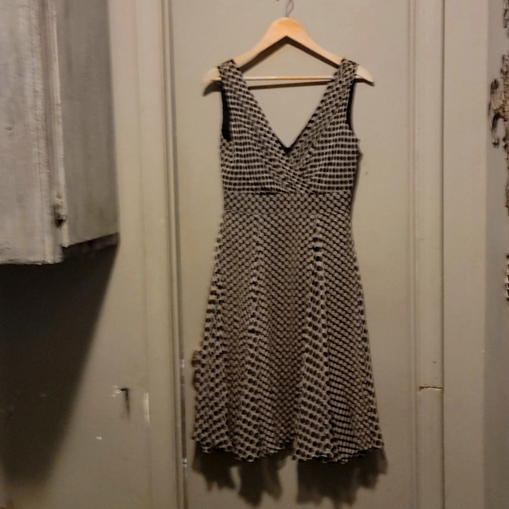 Maggy London polka dot mid-length dress